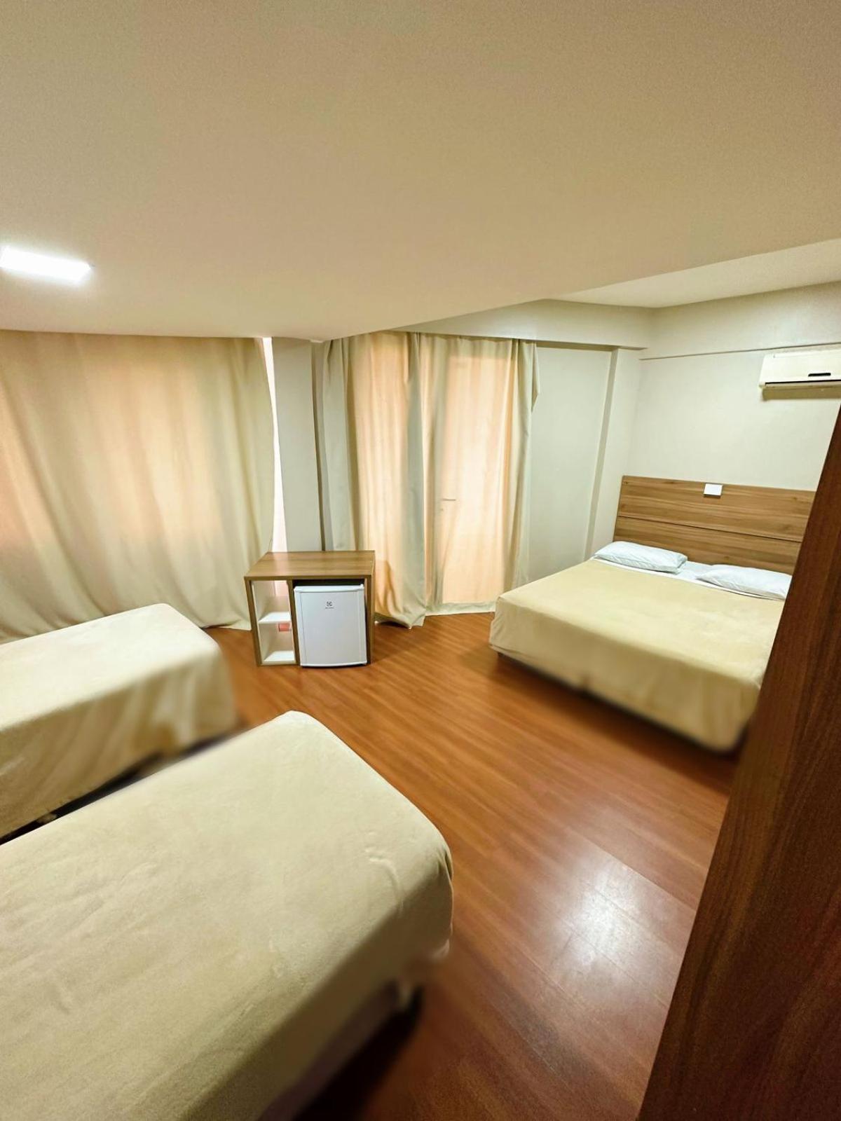 Umbu Hotel Porto Alegre - Centro Historico - Prox Aeroporto 15Min الغرفة الصورة