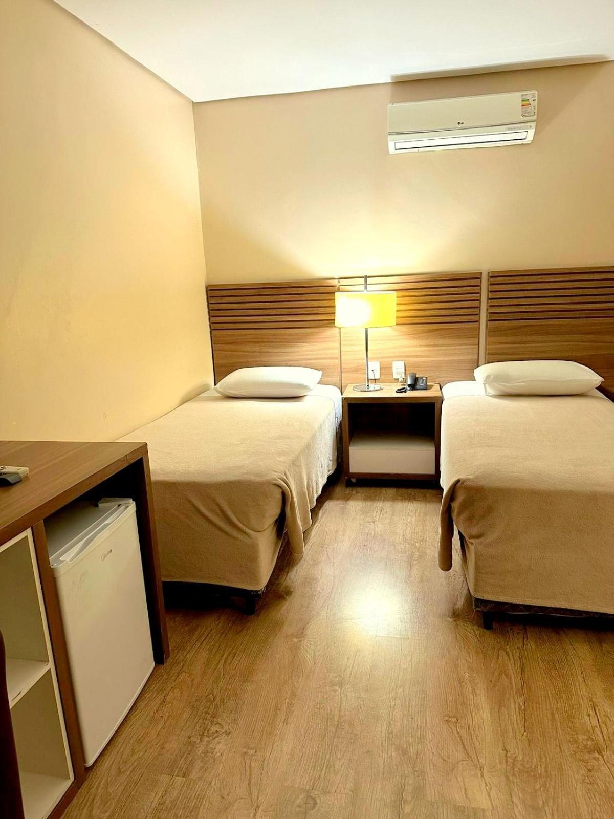Umbu Hotel Porto Alegre - Centro Historico - Prox Aeroporto 15Min المظهر الخارجي الصورة