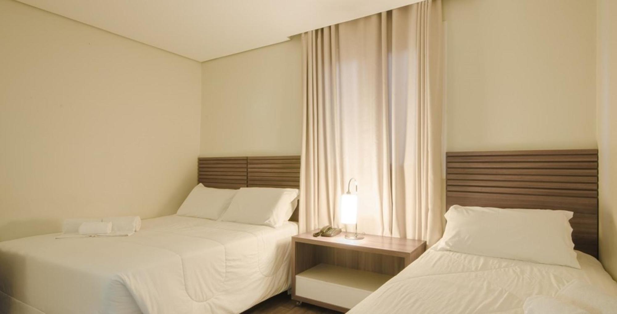 Umbu Hotel Porto Alegre - Centro Historico - Prox Aeroporto 15Min الغرفة الصورة