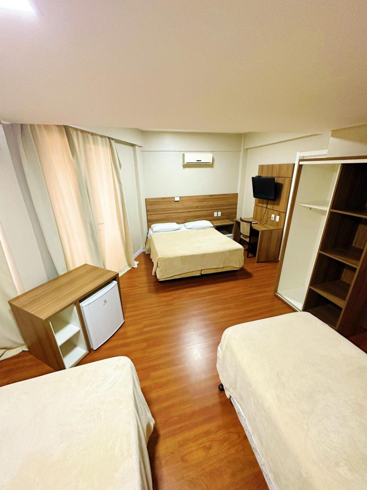 Umbu Hotel Porto Alegre - Centro Historico - Prox Aeroporto 15Min الغرفة الصورة