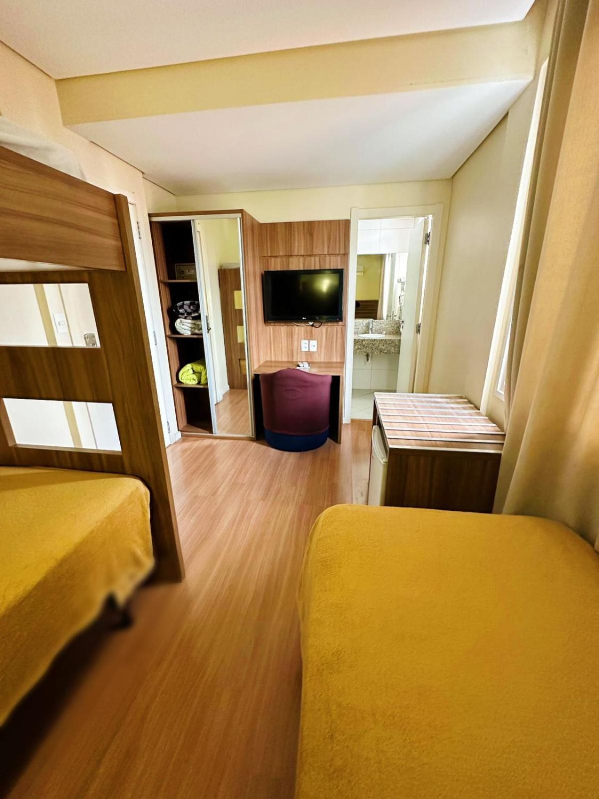 Umbu Hotel Porto Alegre - Centro Historico - Prox Aeroporto 15Min الغرفة الصورة